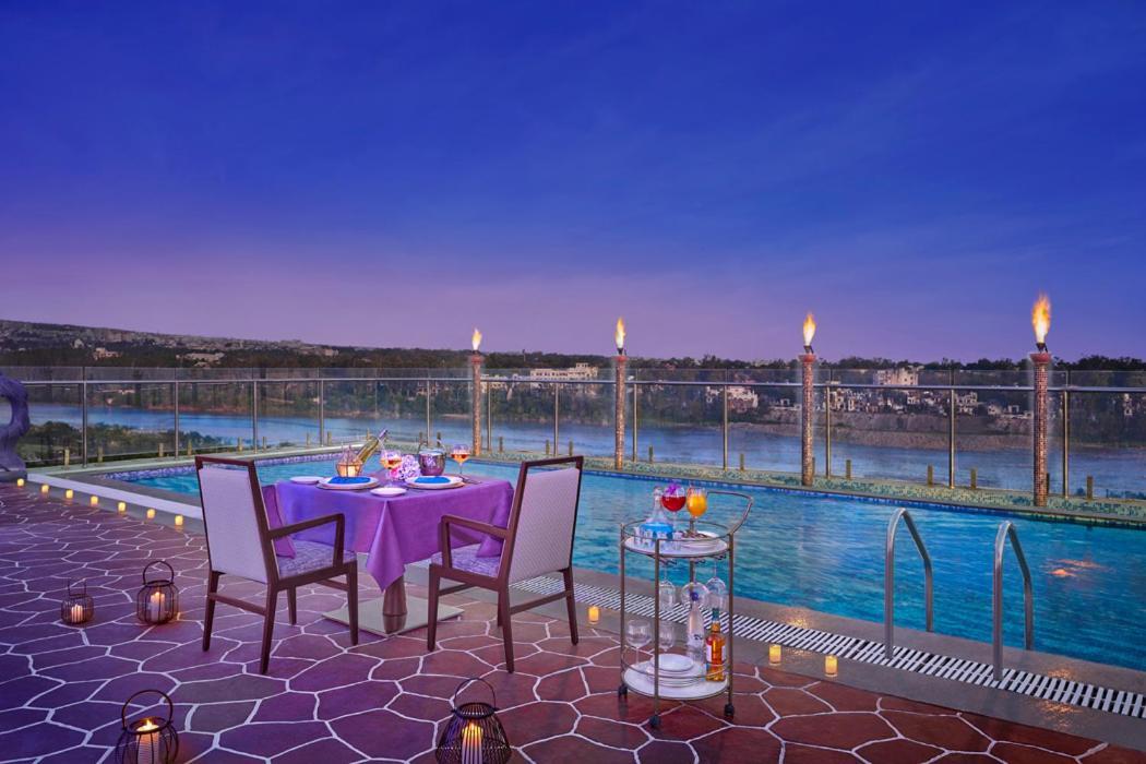 Vivanta Jammu City Centre Eksteriør billede