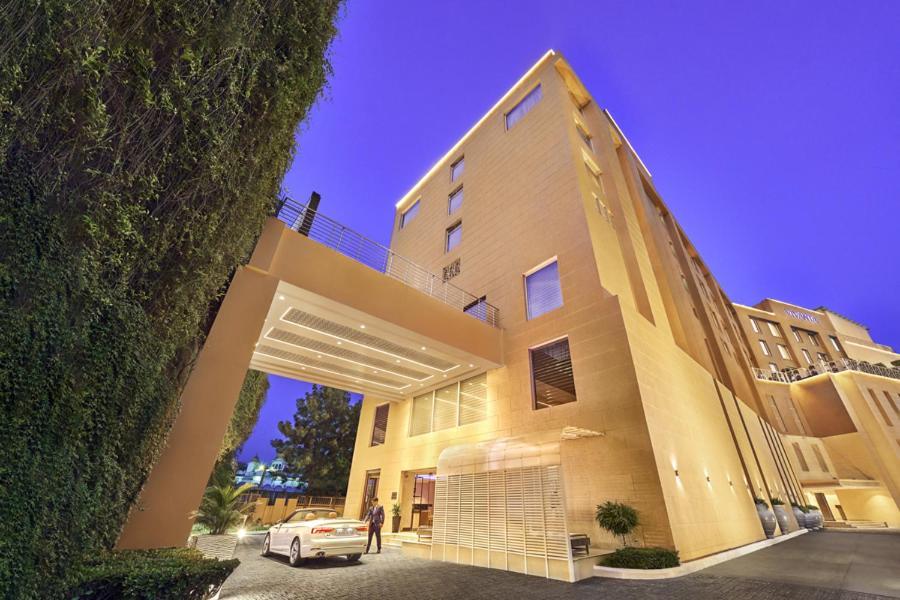 Vivanta Jammu City Centre Eksteriør billede